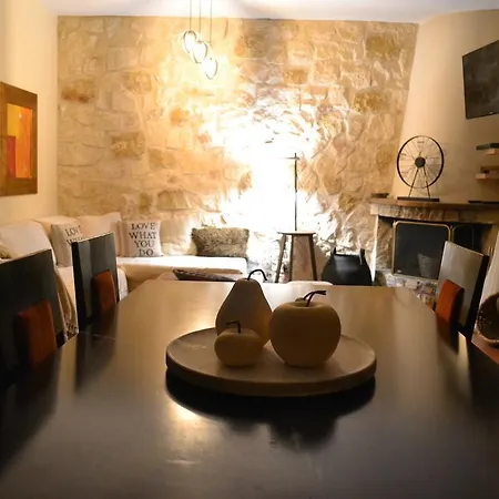 Feriehus Evia Family House Nerotriviá